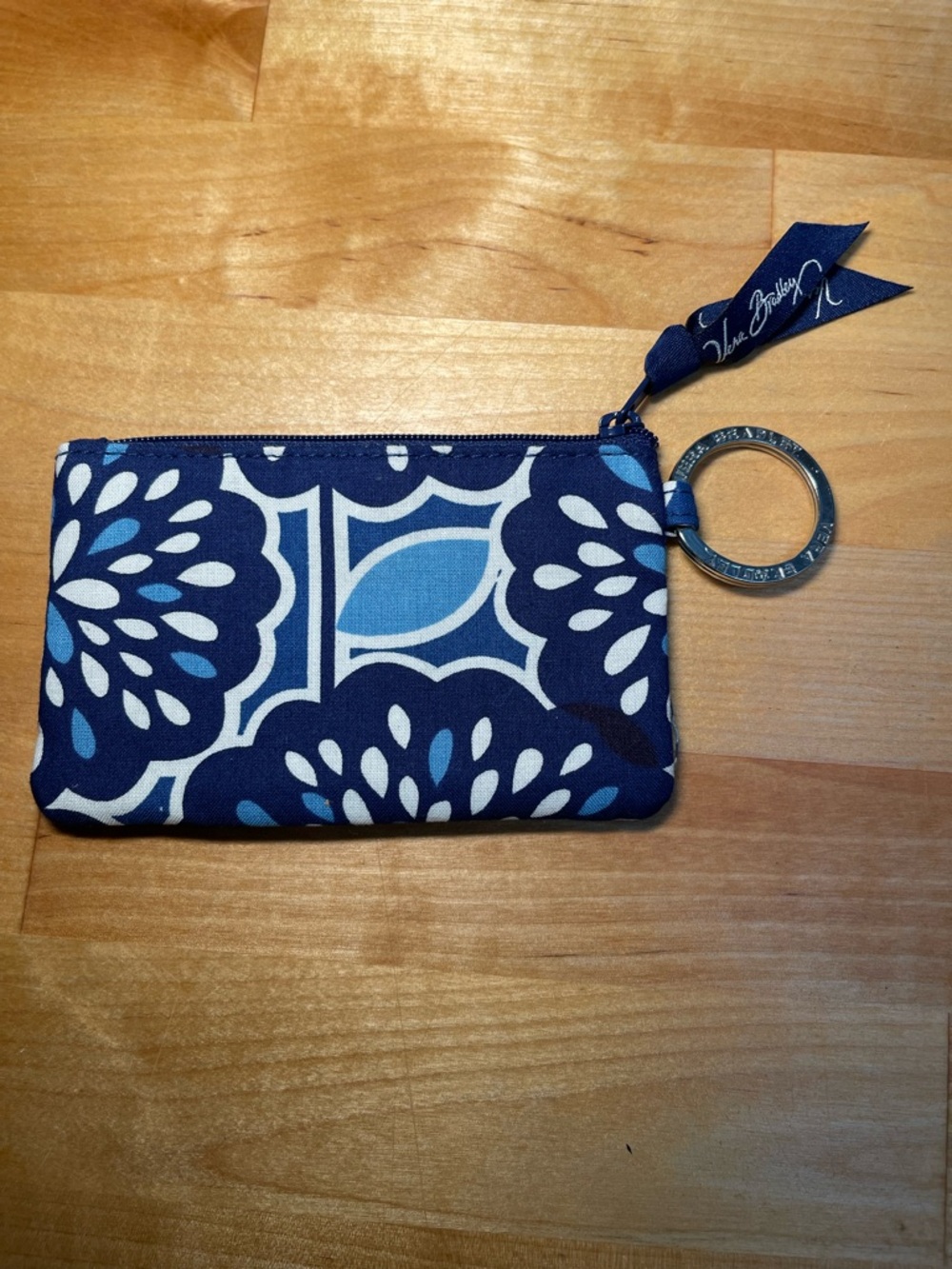 Vera Bradley Floral Zip ID Wallet Lanyard Bundle - Picture 7 of 15
